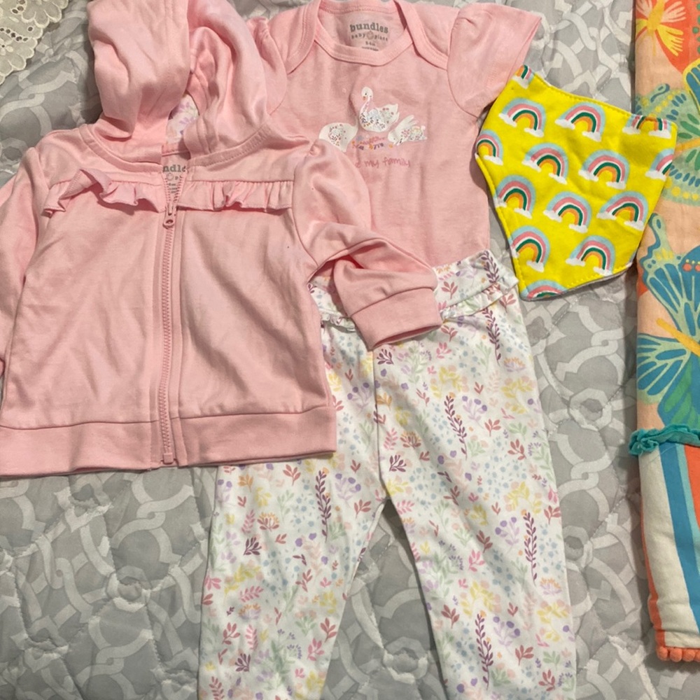 New! Never worn 3 piece set and bib
